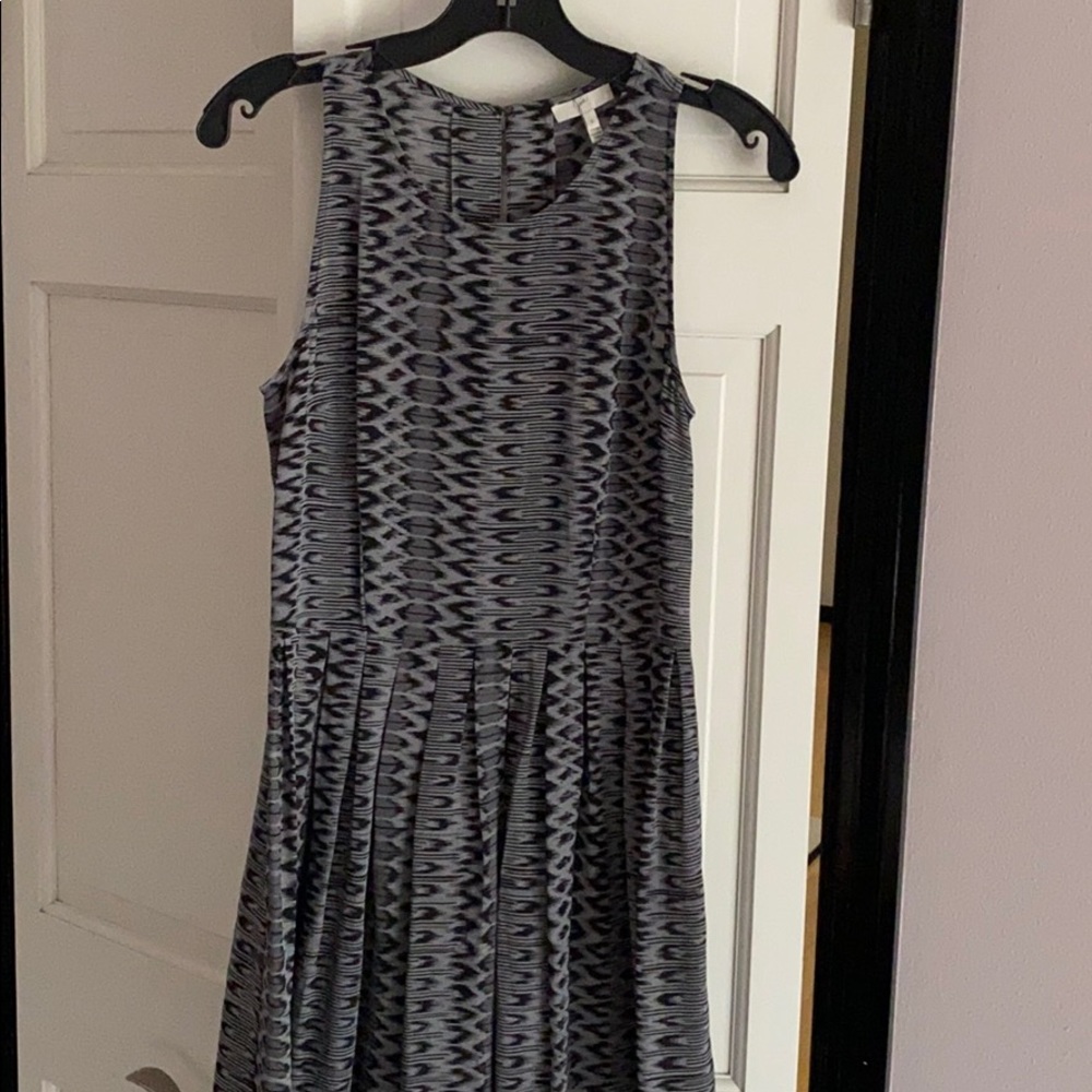 Joie black & gray print sleeveless dress